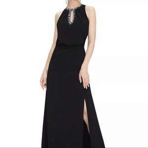 NWT Beautiful black slim fitting dress elegant